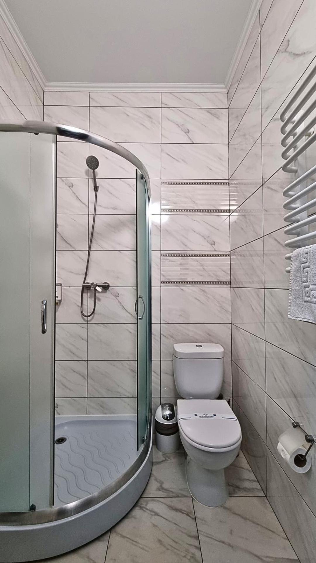 Готель "Валерія" Novoselytsya  Kamer foto